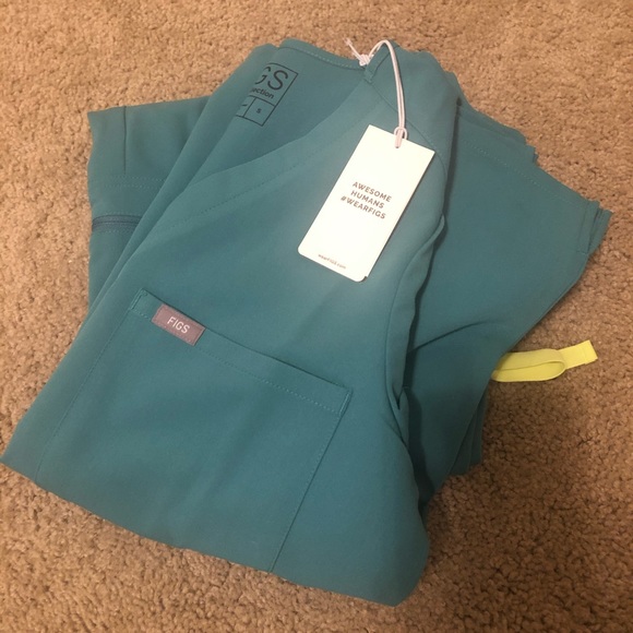 Figs Other - Set of Marine FIGS scrubs